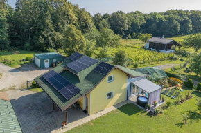 Bee Bliss Retreat Zala - Happy Rentals
